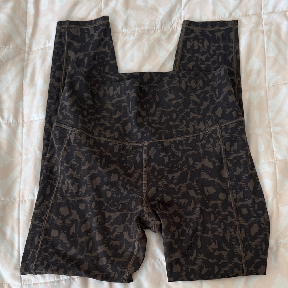 Vuori Studio Pocket Leggings